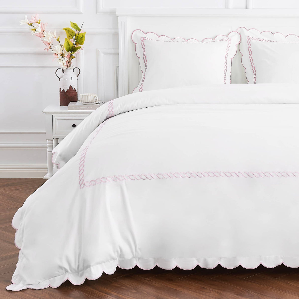 600 Thread Count Scallop Rope Embroidered Cotton Duvet Set