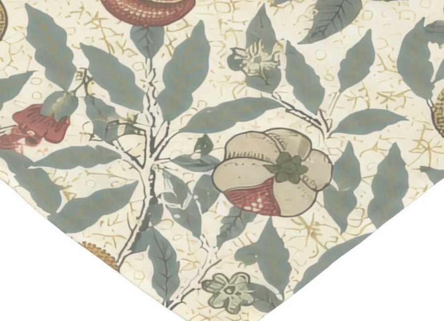 Pretty Camper - William Morris - Fruit and Botanical Bed Runner and Pillow Set