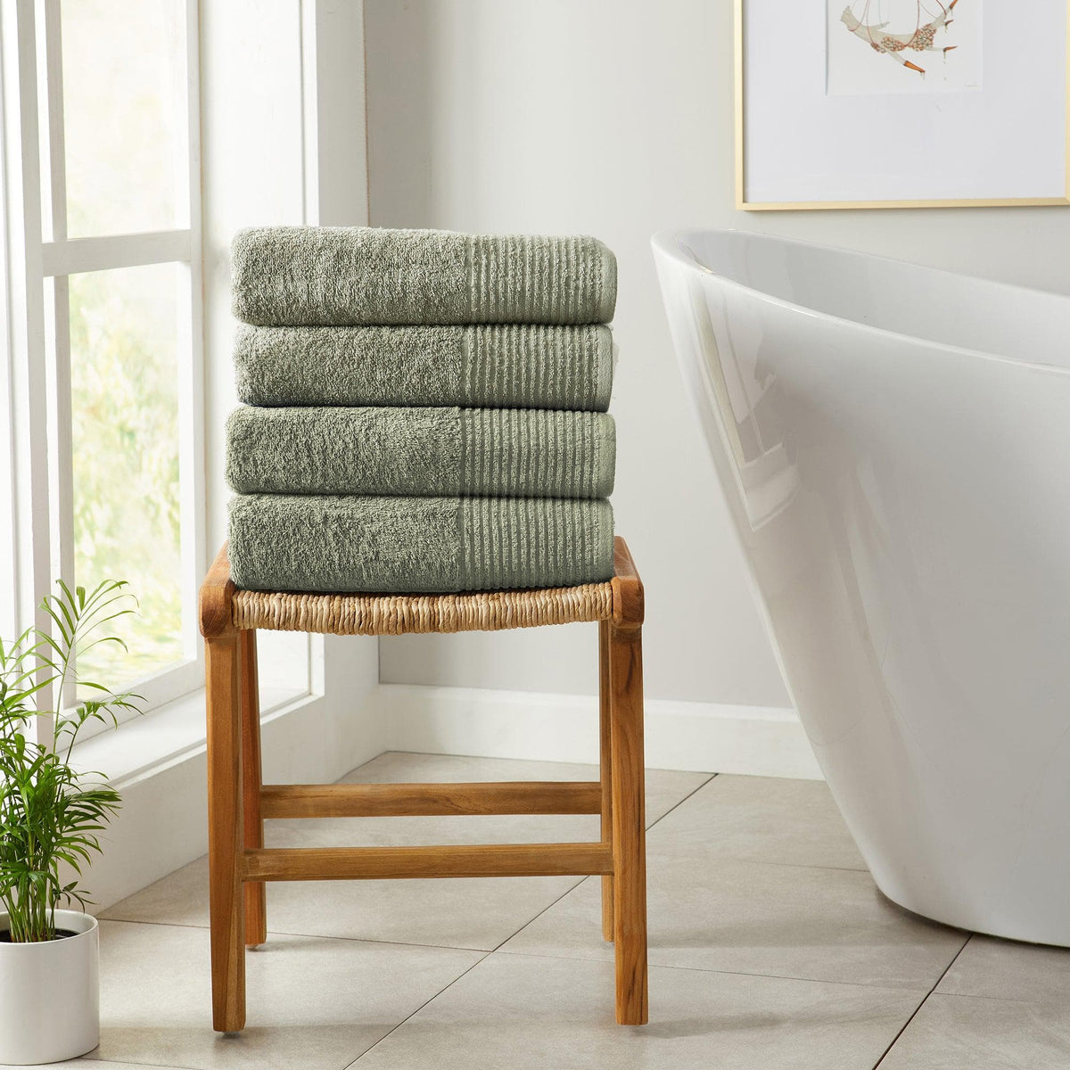 4 Pack Cotton Bath Towels - Kasper Collection