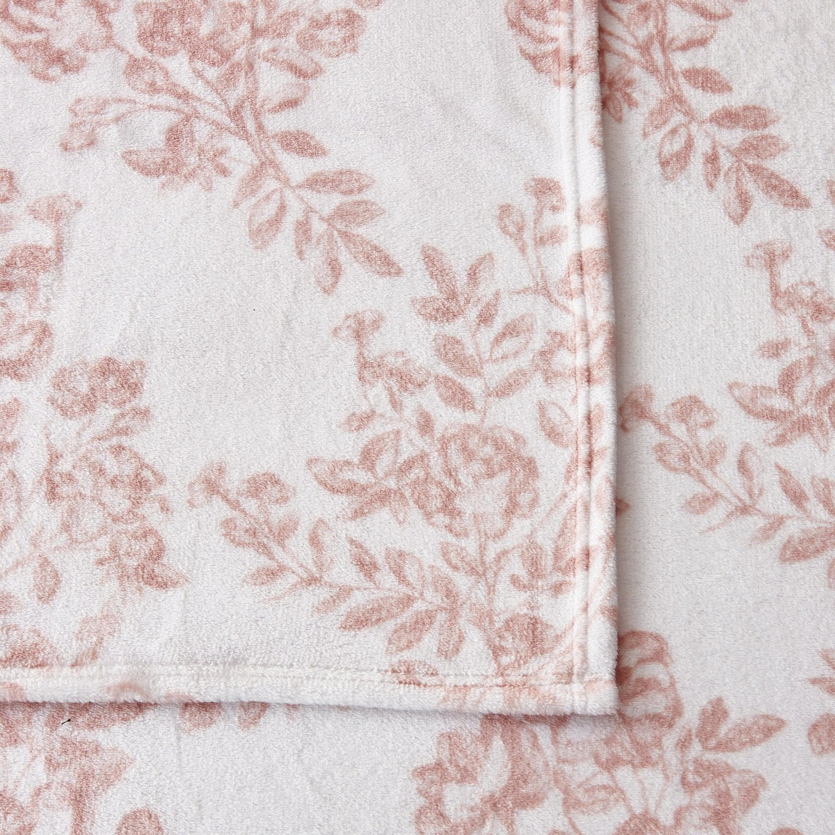 Printed Plush Sheet - Velvet Luxe Collection